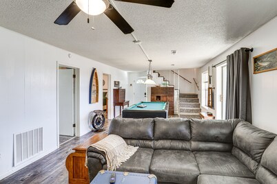 Arkansas Lake House w/ Private Dock!