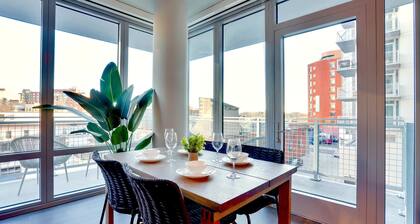 Modern Clarendon Apt Close to Metro