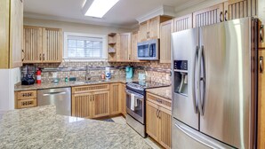 Casa (4 Bedrooms) | Cocina privada