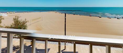 Accommodatie ligt op het strand