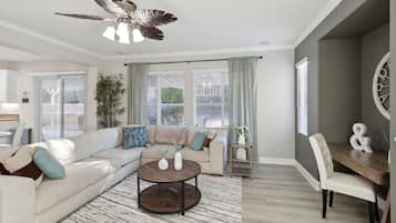 Casa, 5 habitaciones | Zona de estar | Una Smart TV