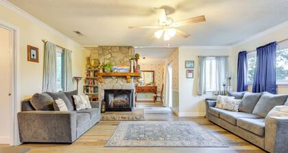 Wilmington Getaway Near Carolina Beach Boardwalk!