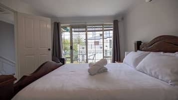 3 chambres, fer et planche Ă  repasser, Wi-Fi gratuit, draps fournis