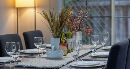 Close to South Perth Foreshore, Casino & Optus Stadium - Perfect Perth Getaway!