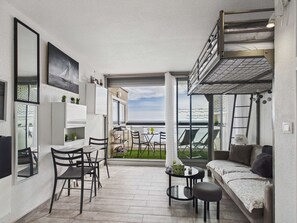 星評価なしの画像、2 / 6、ボタン