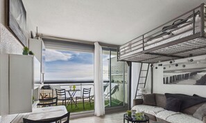 Unclassified image, 2 of 11, button - Panoramic Studio with Air Conditioning in Grau d'Agde (Le Grau d'Agde)