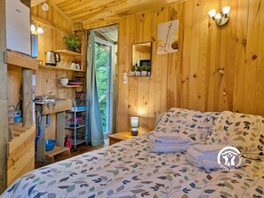 1 chambre, draps fournis