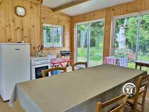 Fridge, microwave, cookware/dishes/utensils