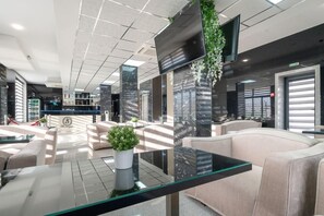 Reception - Hotel Boutique 5 (Sofia)