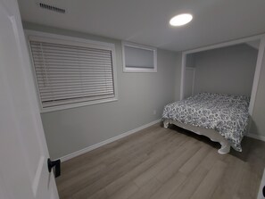 Room - Beautiful, private house, 4 beds (Odessa)