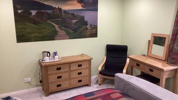 Premier Room, 1 King Bed | 1 bedroom, individually decorated, individually furnished, free WiFi