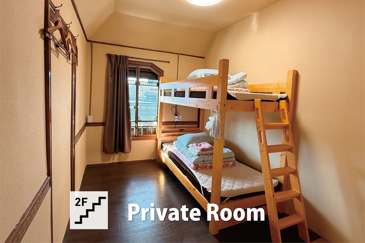 Standard Twin Room | Blackout curtains, free WiFi, bed sheets