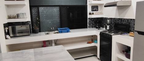 Fridge, microwave, oven, stovetop