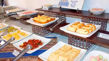 Ilmainen päivittäinen buffetaamiainen