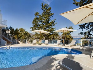 Pool - Bienvenido in der Villa Los Pinos (Velilla-Taramay)