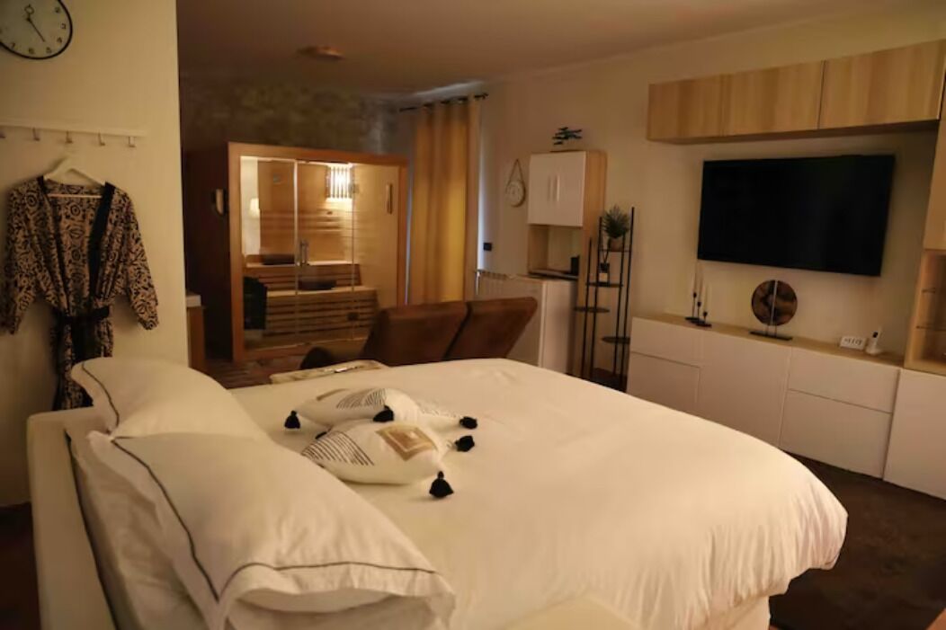 1 habitación, caja de seguridad en la habitación, wifi y ropa de cama 