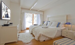 7 bedrooms, iron/ironing board, WiFi, bed sheets - Chalet Serena, Stunning view, 14 guests Pool & Spa (Les Houches)