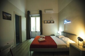 3 bedrooms, WiFi, bed sheets - Charming apartment with garden in Lecce (LECCE)