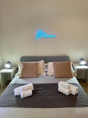 صورة غير مصنفة، 2 من 49، زرّ