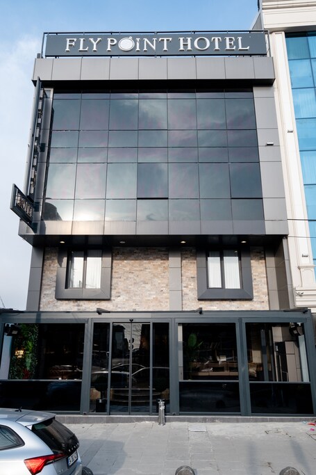 Fly Point Airport Hotel - Image 20