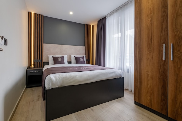 Deluxe Double Room | Desk, laptop workspace, soundproofing, free WiFi