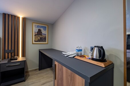 Fly Point Airport Hotel - Image 44