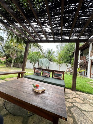 Terrace/patio - Hospedagem com Café da Manhã 📍 Barra Grande-pi 🚙 Estacionamento Gratuito (Cajueiro da Praia)