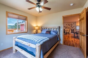 5 quartos, berço de viagem, Wi-Fi de cortesia, roupa de cama
