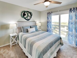 2 bedrooms, iron/ironing board, Internet, bed sheets - Lighthouse Point 15C | Ocean Views + Access to Pool! (Tybee Island)