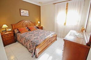 4 chambres, Wi-Fi gratuit, draps fournis