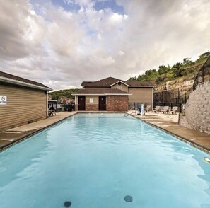 Piscine extérieure