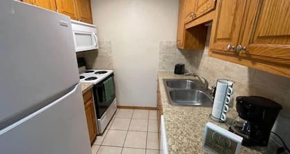 2BR 1Bath Downstairs Apartment near Fort Sill