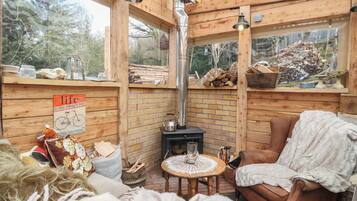 Cottage | Interior