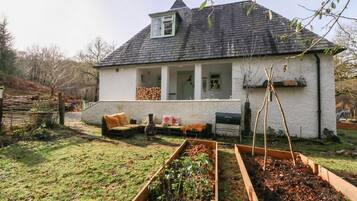 Cottage | Exterior