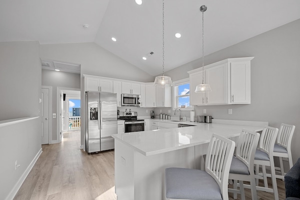 Micro-ondes, four, plaque de cuisson, lave-vaisselle