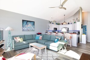 Smart TV, DVD player - Good Day Sunshine, Oceanfront Duplex, Located in Emerald Isle, NC! (Emerald Isle)