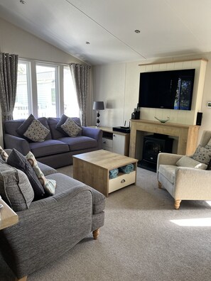 Smart-TV, DVD-Player