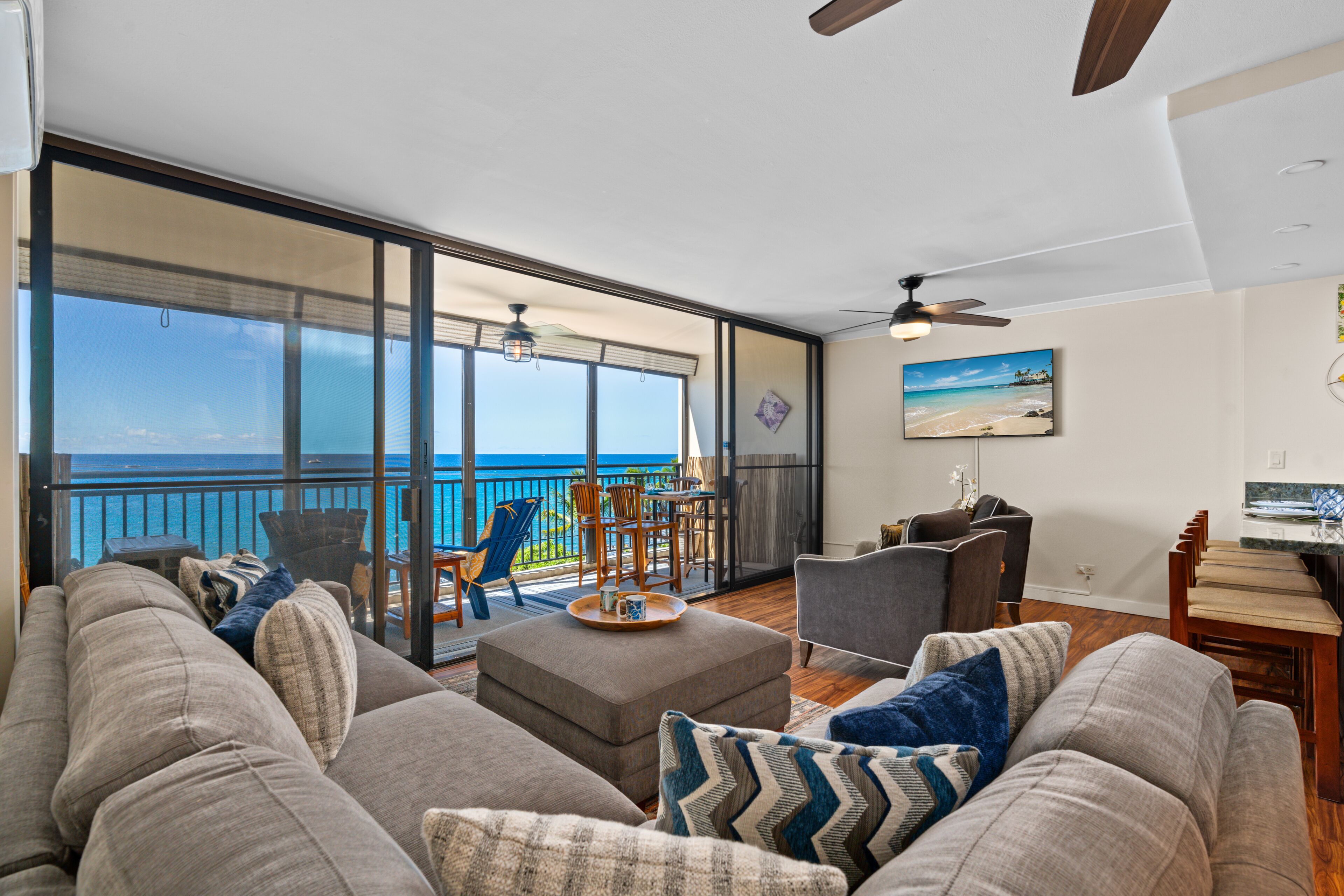 Ocean Front!  Kona Alii #402