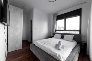 4 habitaciones, wifi gratis y ropa de cama