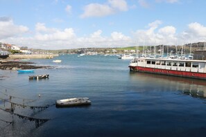 Marina - Zawn Nook (Falmouth)