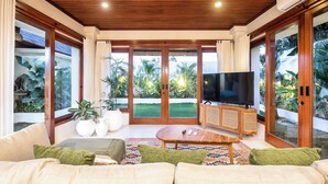 วิลล่า (4 Bedrooms) | บริเวณภายนอก