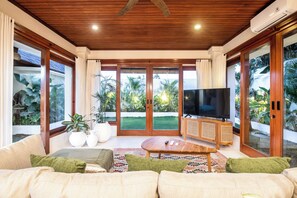 빌라 (4 Bedrooms) | 외관