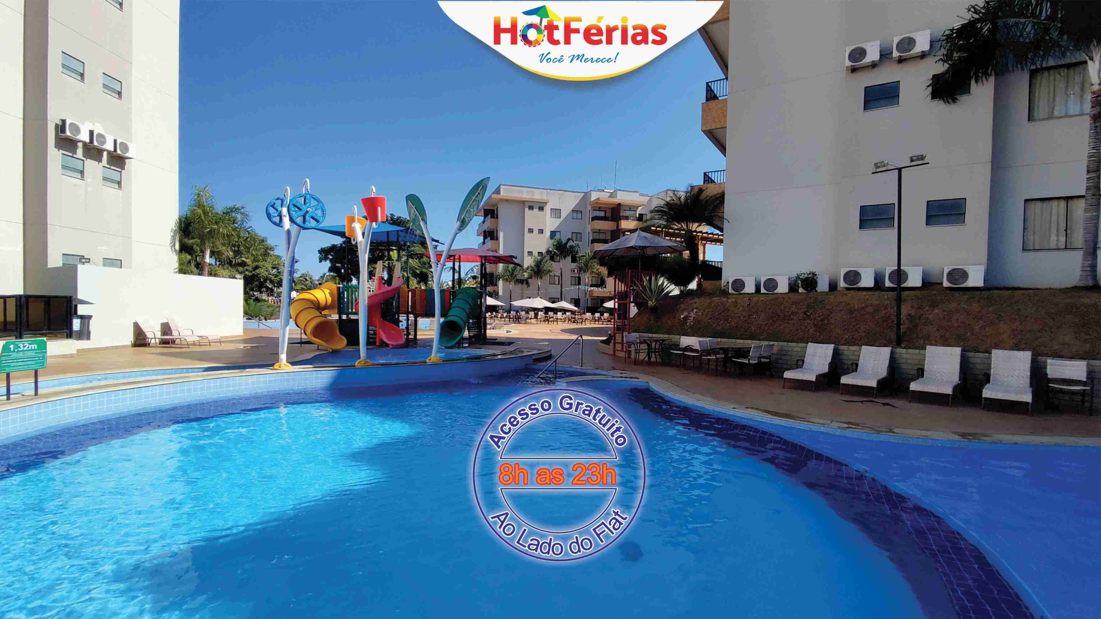4 outdoor pools