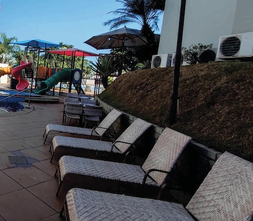 Náutico Flat Caldas Novas - HotFérias