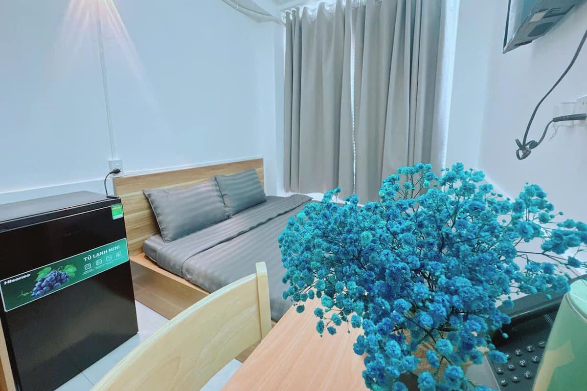 Kamar Double Superior, tanpa jendela | Seprai antialergi, isi minibar gratis, dan meja kerja