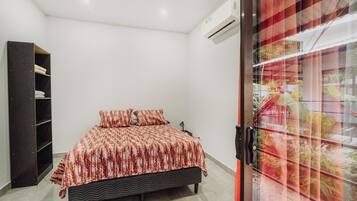 2 Schlafzimmer, Schreibtisch, kostenloses WLAN, Bettwäsche