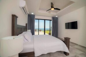 6 makuuhuonetta, silitysrauta/-lauta, Wi-Fi, vuodevaatteet