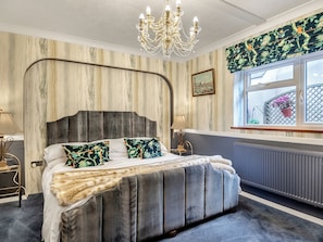 2 bedrooms, WiFi (free), bed sheets - 2 bedroom accommodation in Horning (Horning)