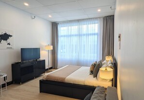 Strykejern/-brett, wi-fi og sengetøy