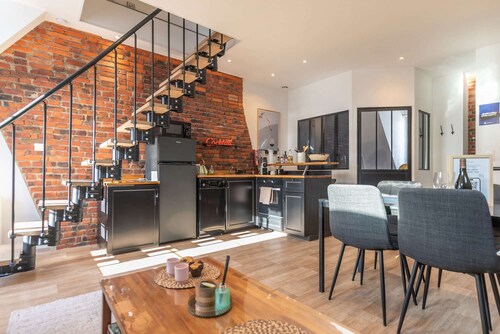 Charming Duplex with Beautiful Views over the City Center